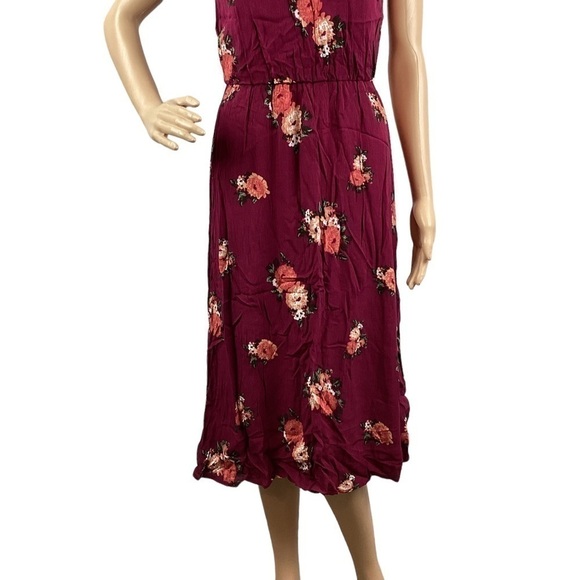 WAYF Dress Size XS Red Floral Midi Short Sleeve - Picture 3 of 7